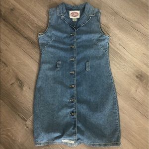 Lua Sleeveless Denim Dress